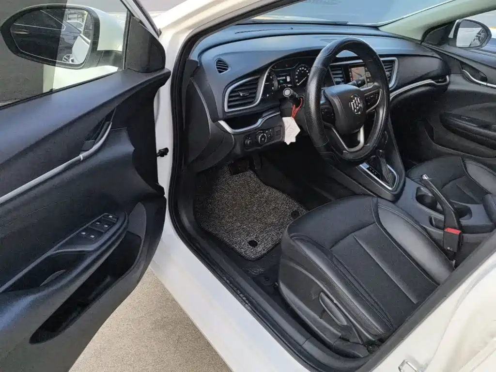 Buick Excelle — миниатюра 16