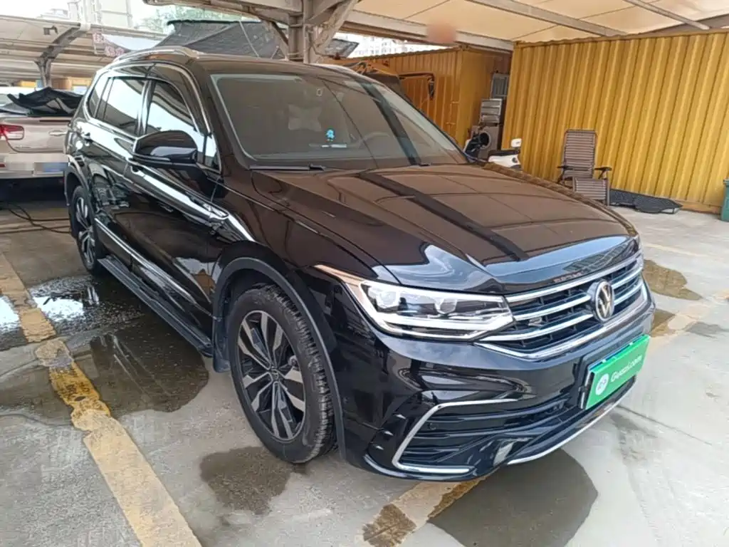 Volkswagen Tiguan L L 2024 330TSI AT R-Line