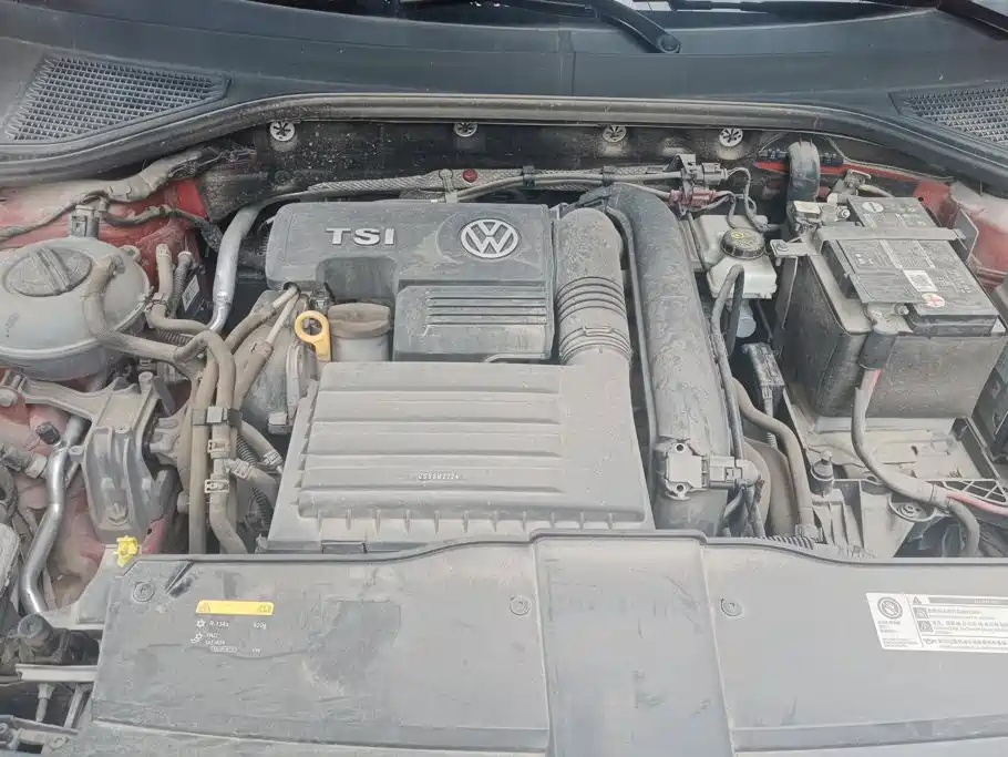 Volkswagen T-Roc — миниатюра 10