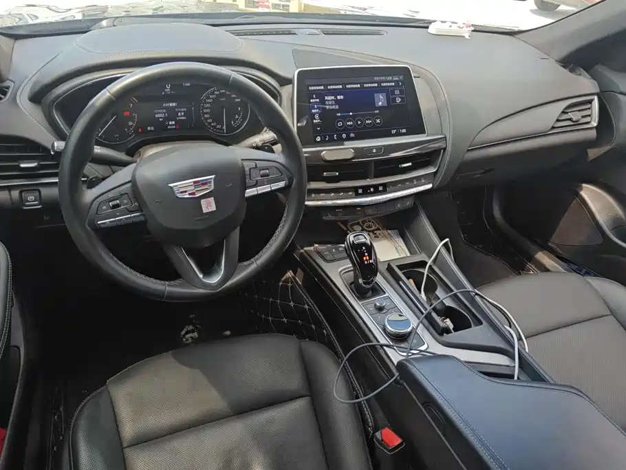 Cadillac CT5 — миниатюра 11