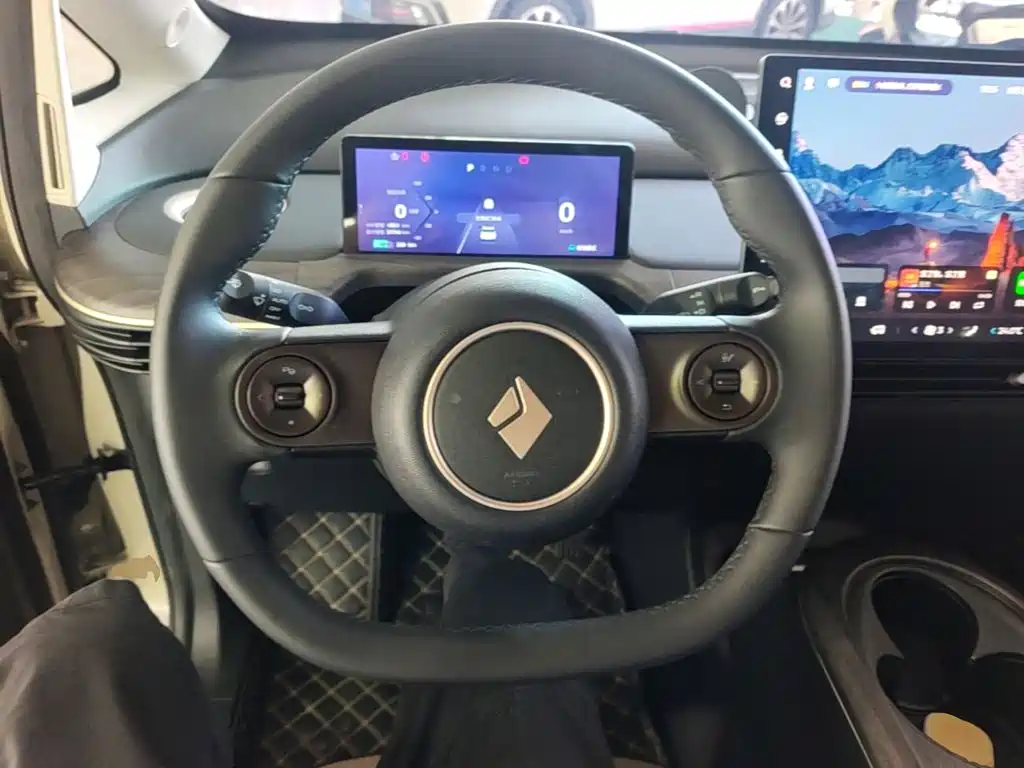 Baojun Yunduo — миниатюра 11