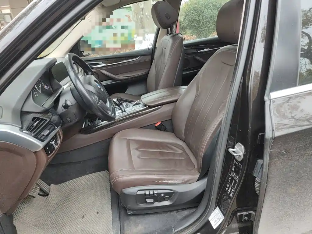BMW X5 (Import) — миниатюра 8