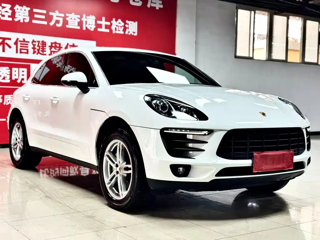 Porsche Macan — миниатюра 2