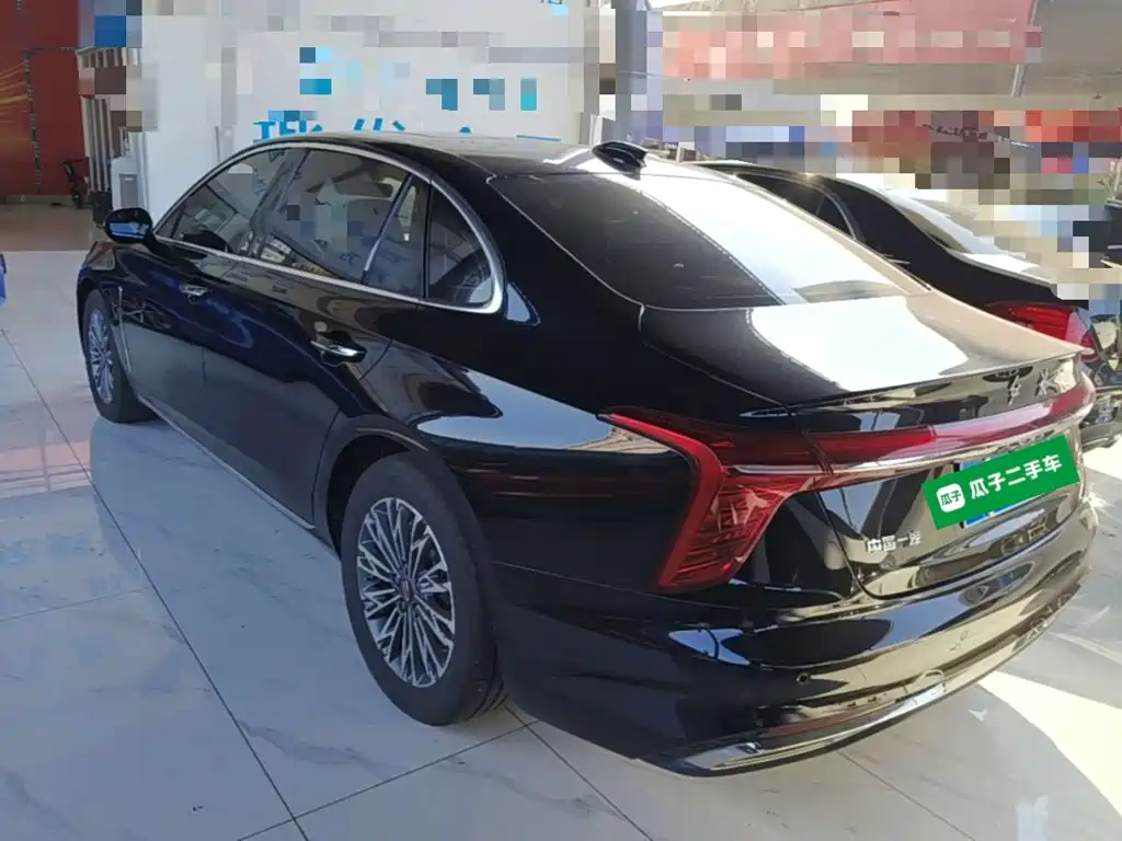 Hongqi Hongqi H5 — миниатюра 5