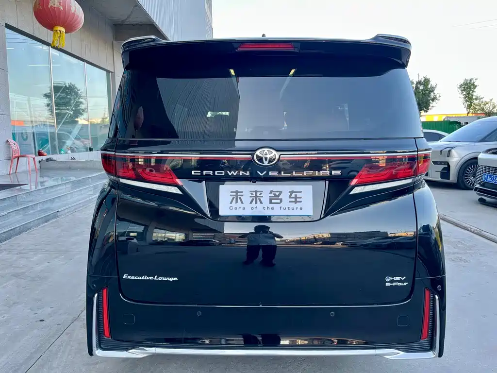 Toyota Vellfire — миниатюра 16