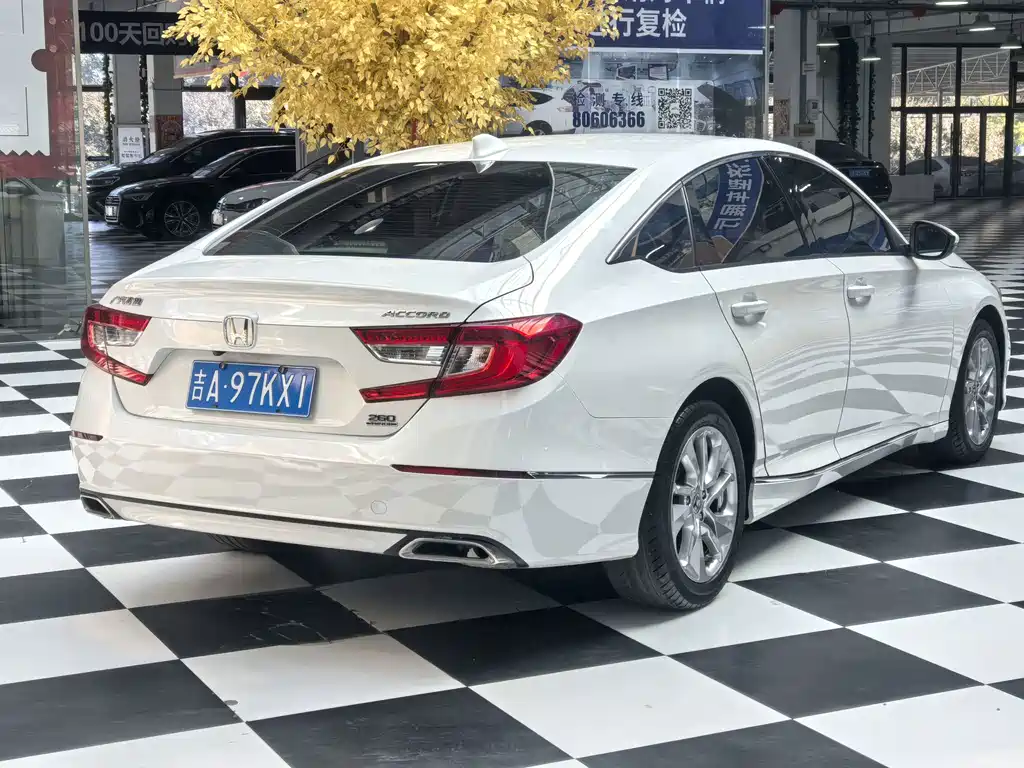 Honda Accord — миниатюра 4