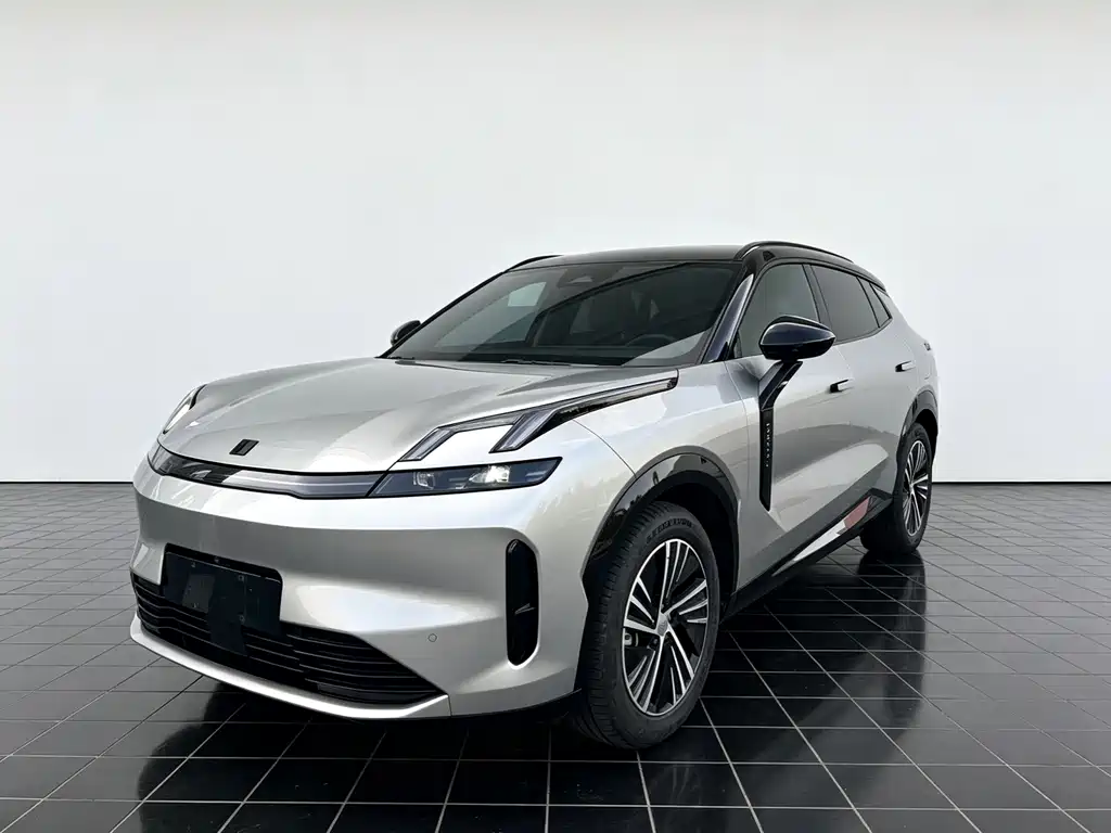 Lynk & Co 08 EM-P