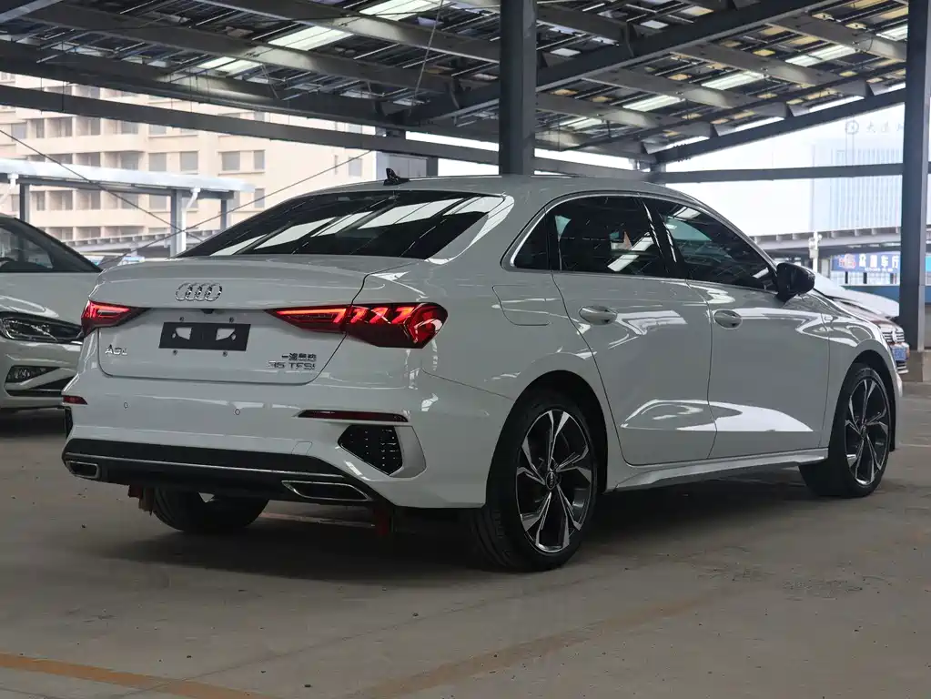 Audi A3 — миниатюра 5