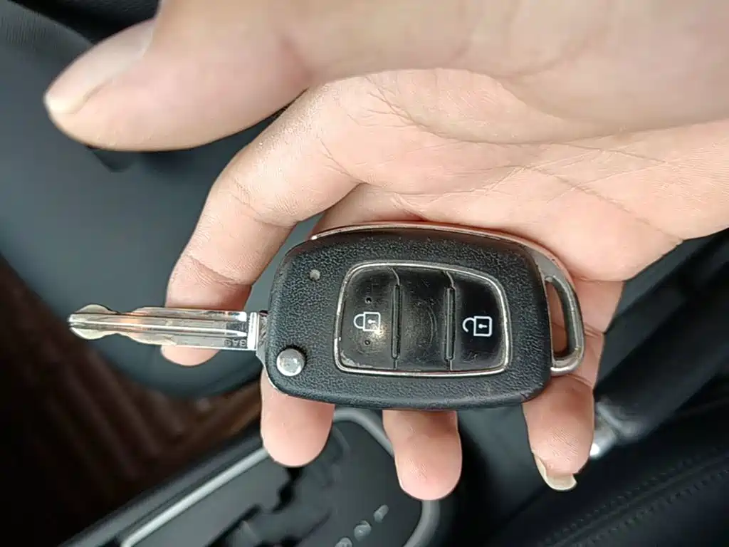 Hyundai Verna — миниатюра 9