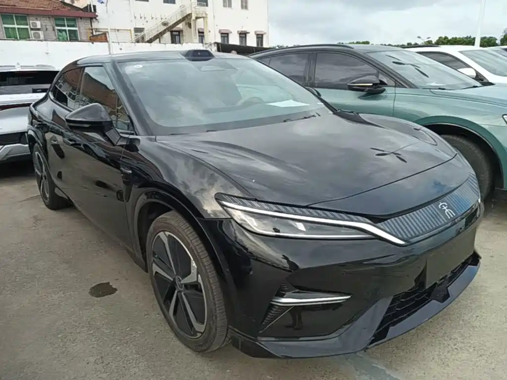 BYD L EV — миниатюра 4