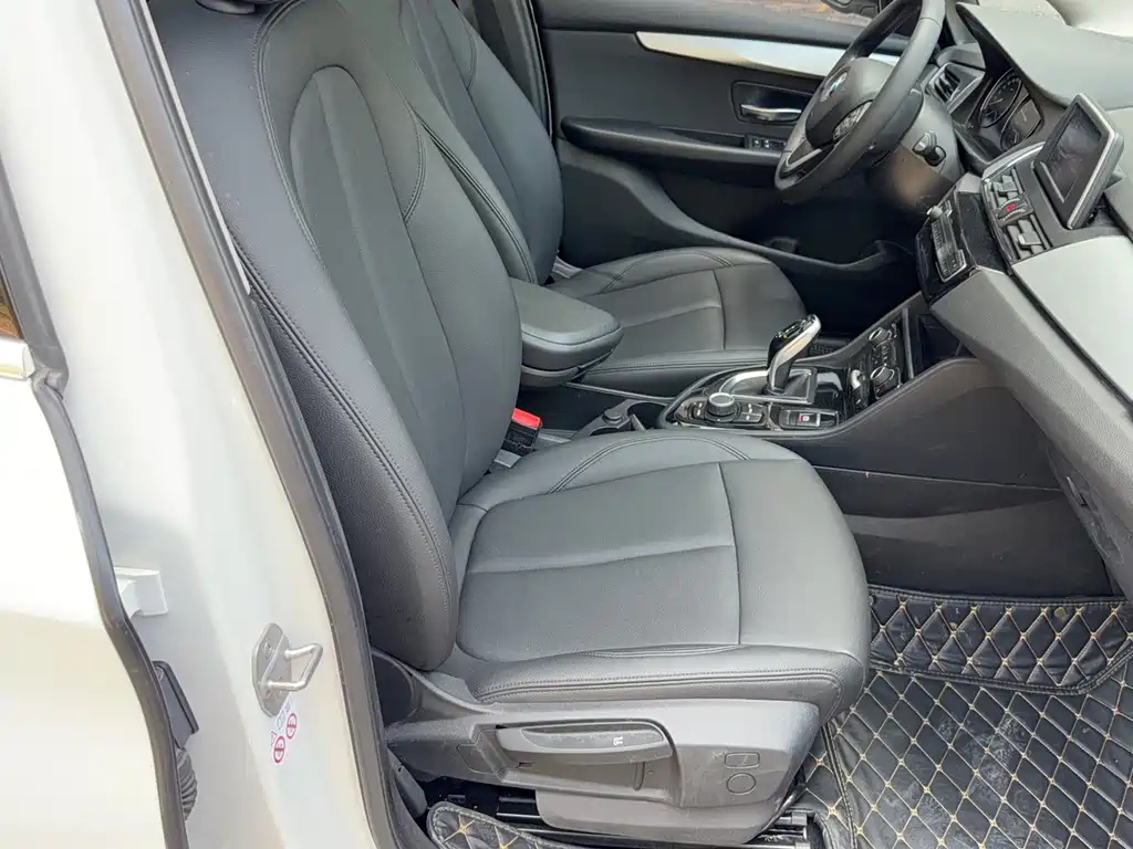 BMW 2 Series Gran Tourer — миниатюра 13
