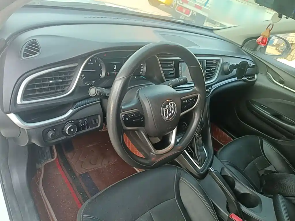 Buick Excelle — миниатюра 11