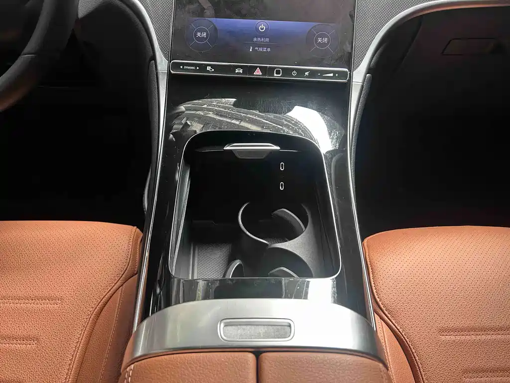 Mercedes-Benz GLC — миниатюра 6