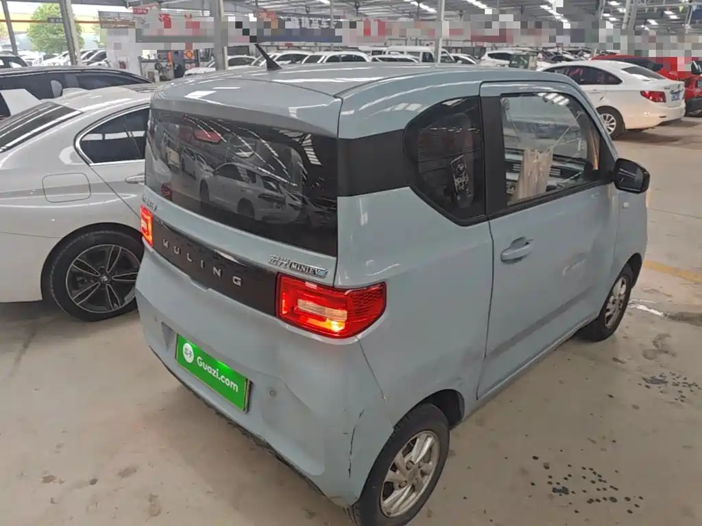 Wuling MINIEV — миниатюра 7