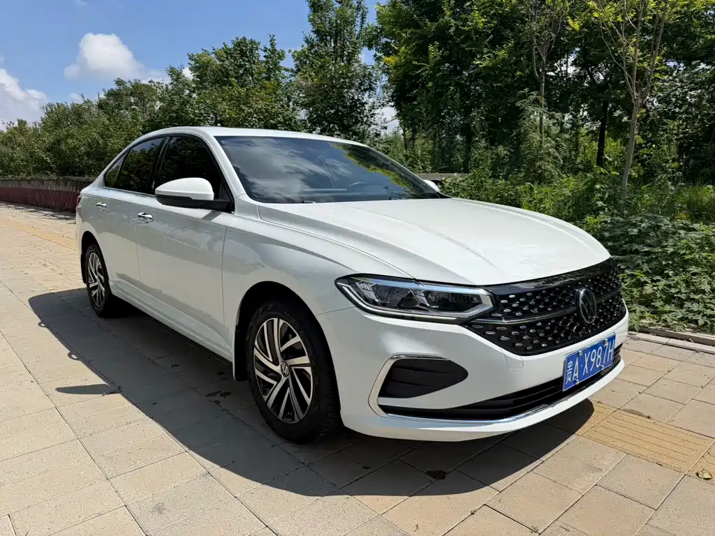 Volkswagen Lavida — миниатюра 3