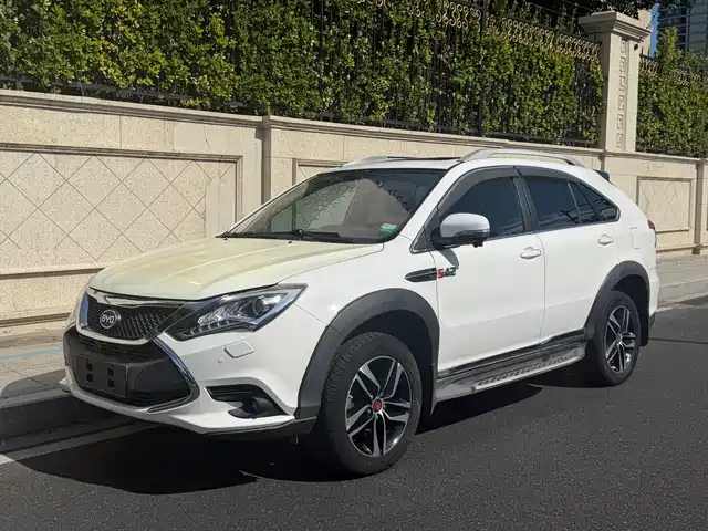2015 BYD Tang