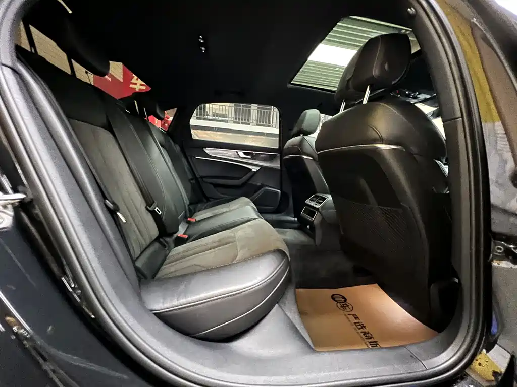 Audi A6L — миниатюра 8
