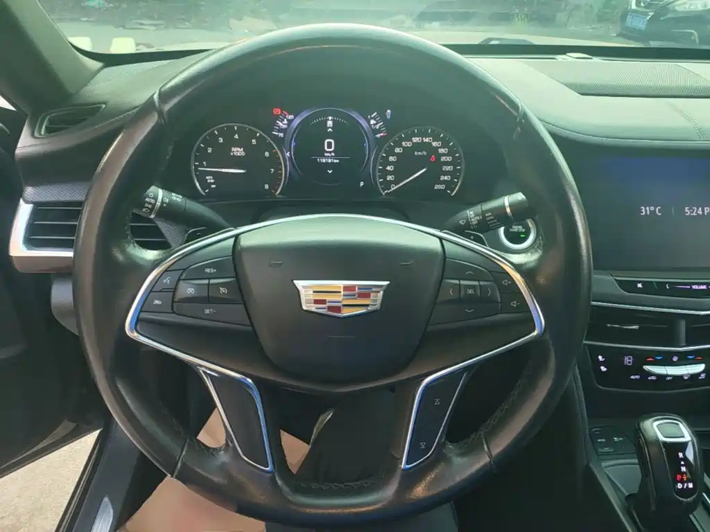 Cadillac CT6 — миниатюра 11