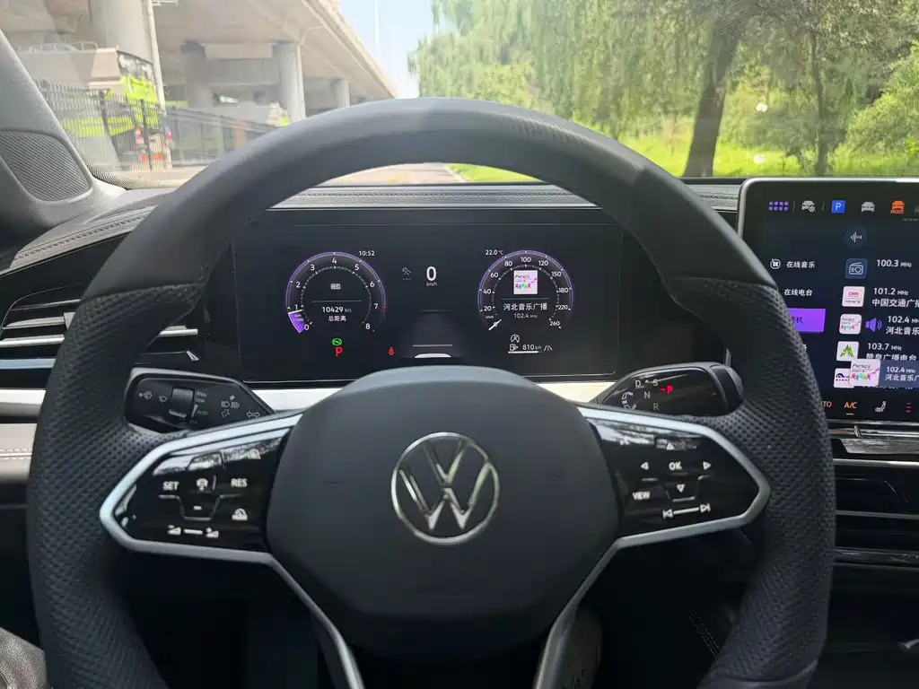 Volkswagen Passat 2025 Pro 380TSI