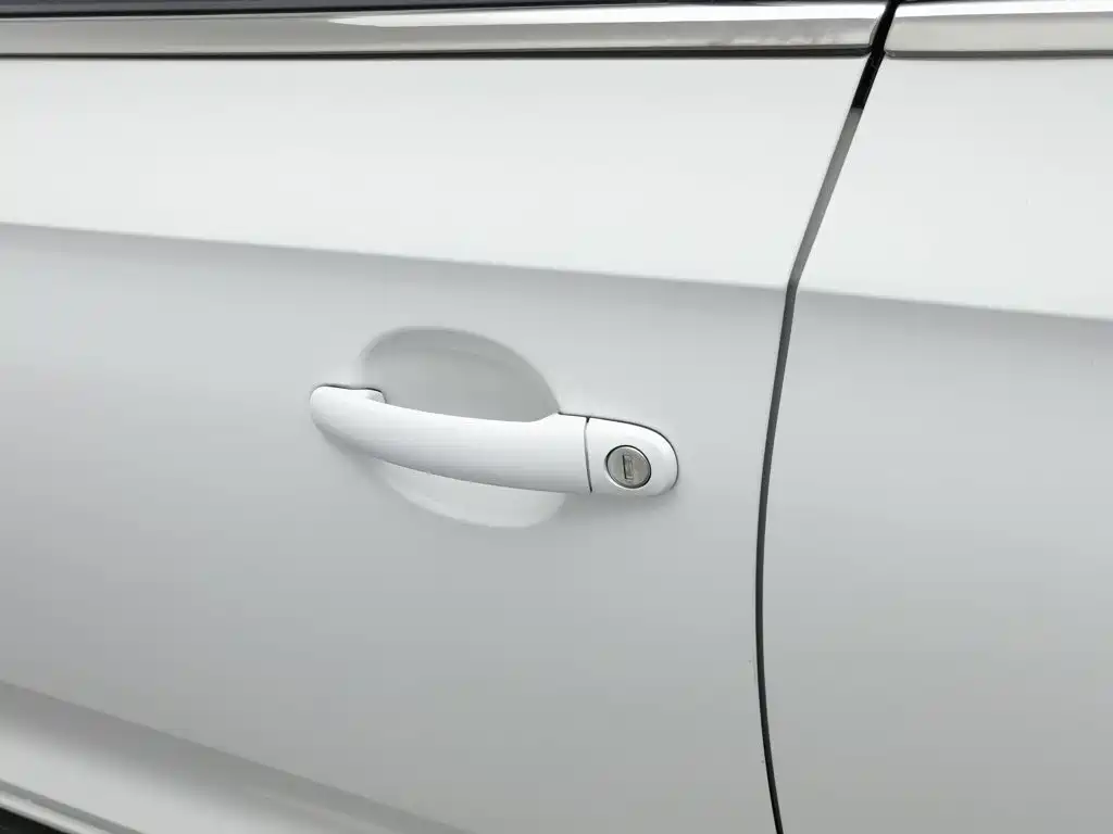 Volkswagen Santana — миниатюра 18