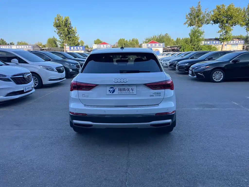 Audi Q3 — миниатюра 6