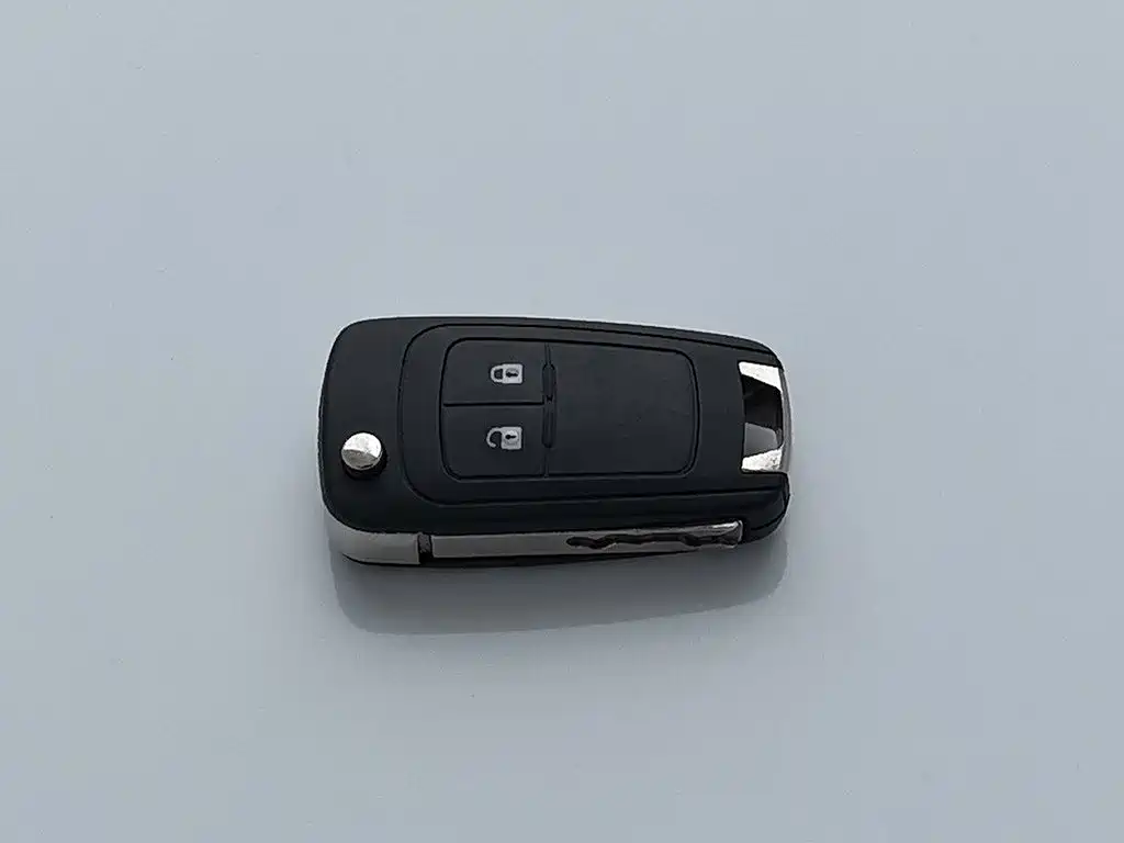Chevrolet Sail — миниатюра 19