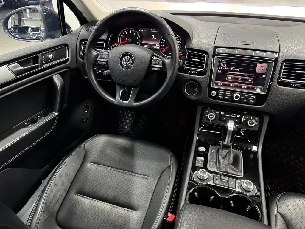 Volkswagen Touareg — миниатюра 6
