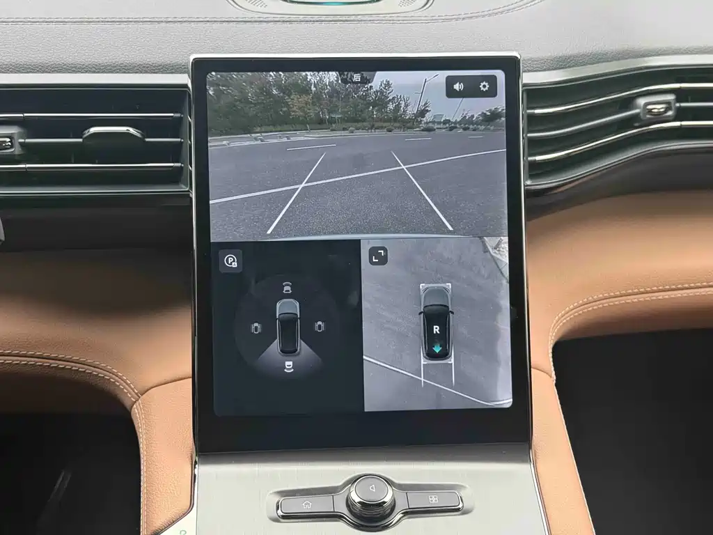 NIO ES6 — миниатюра 12