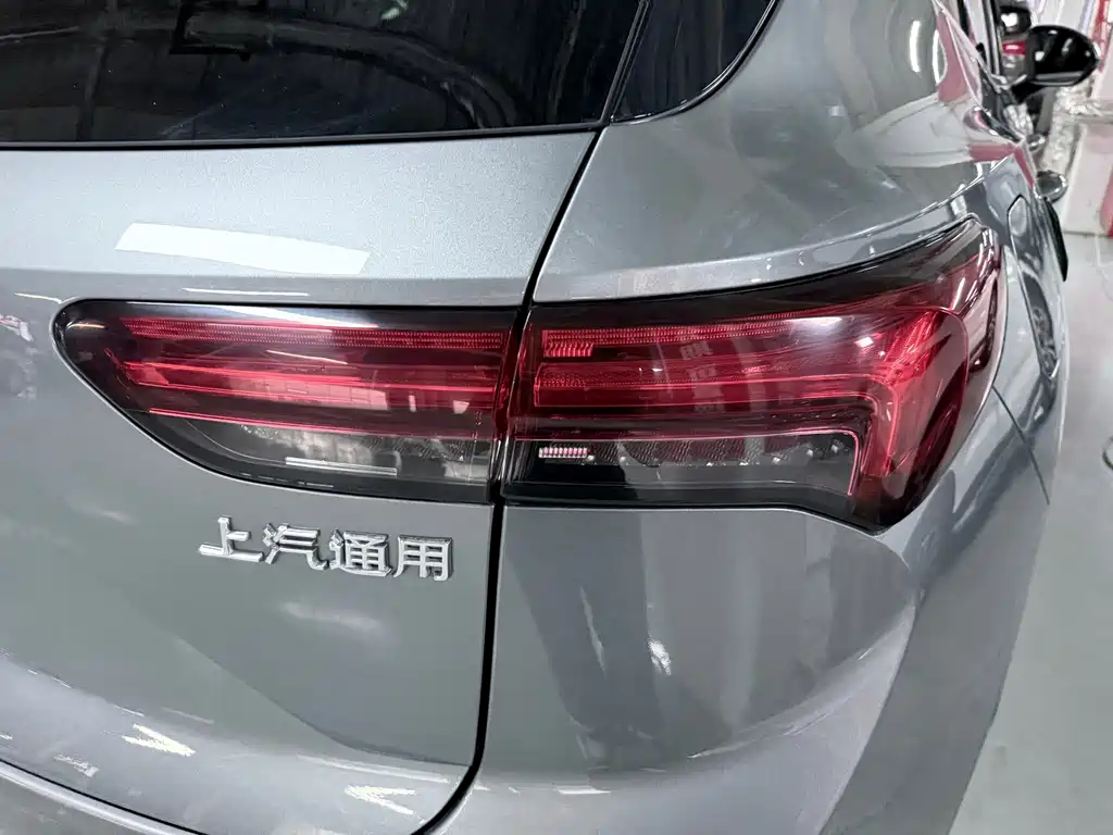 Buick Envision S — миниатюра 20