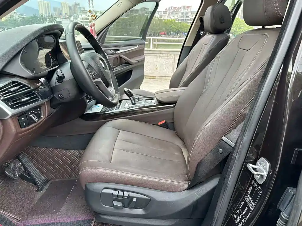 BMW X5 2017 xDrive28i