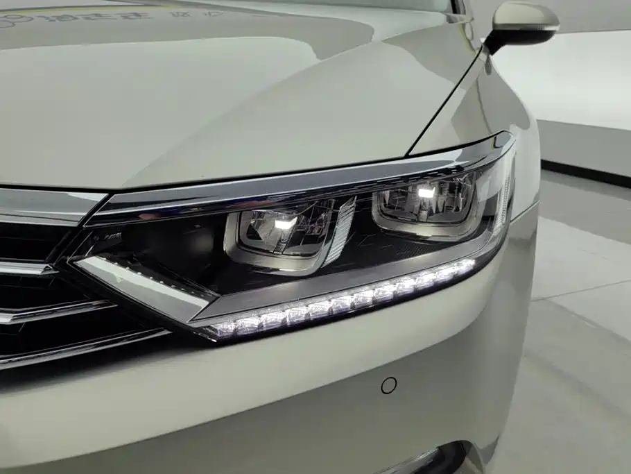 Volkswagen Magotan — миниатюра 5