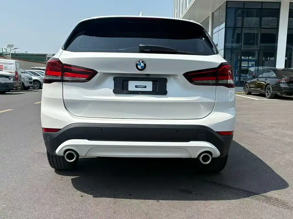 BMW X1 — миниатюра 14