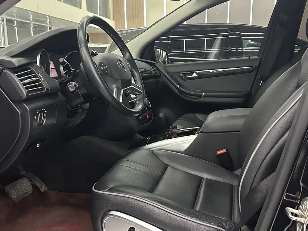 Mercedes-Benz R-Class — миниатюра 3