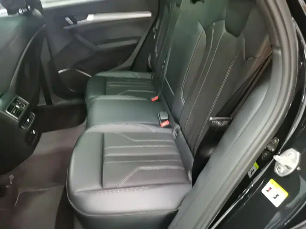 Audi Q5L — миниатюра 24