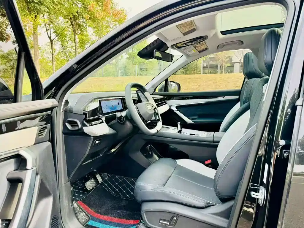 Geely Boyue L — миниатюра 4