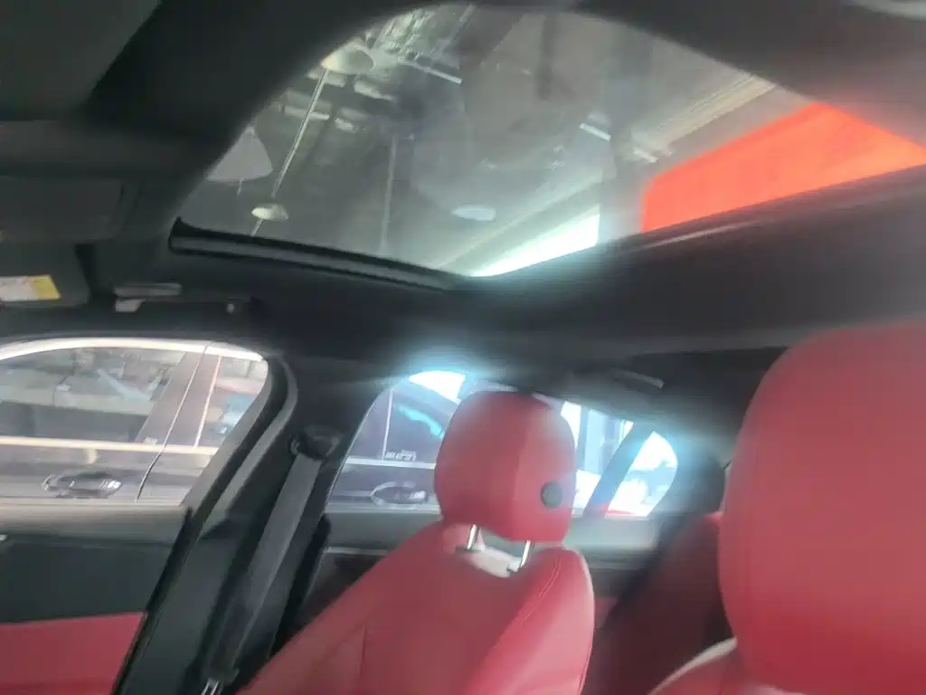 Jaguar XEL — миниатюра 18
