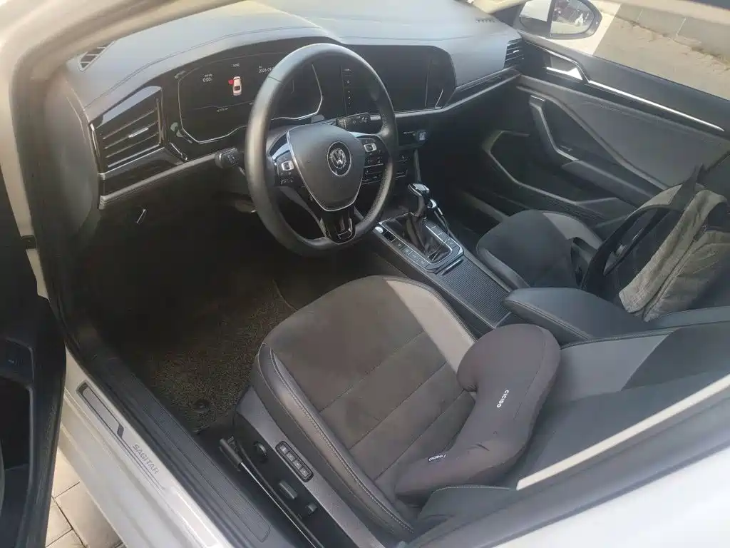 Volkswagen Sagitar — миниатюра 14