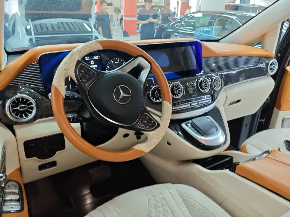 Mercedes-Benz Vito — миниатюра 10