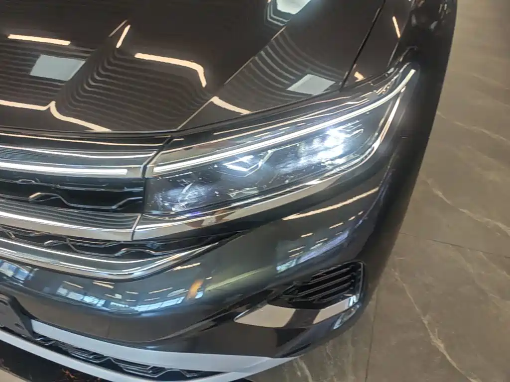 Volkswagen Talagon — миниатюра 24
