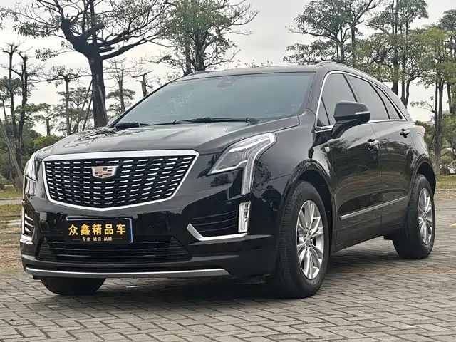 CADILLAC XT5