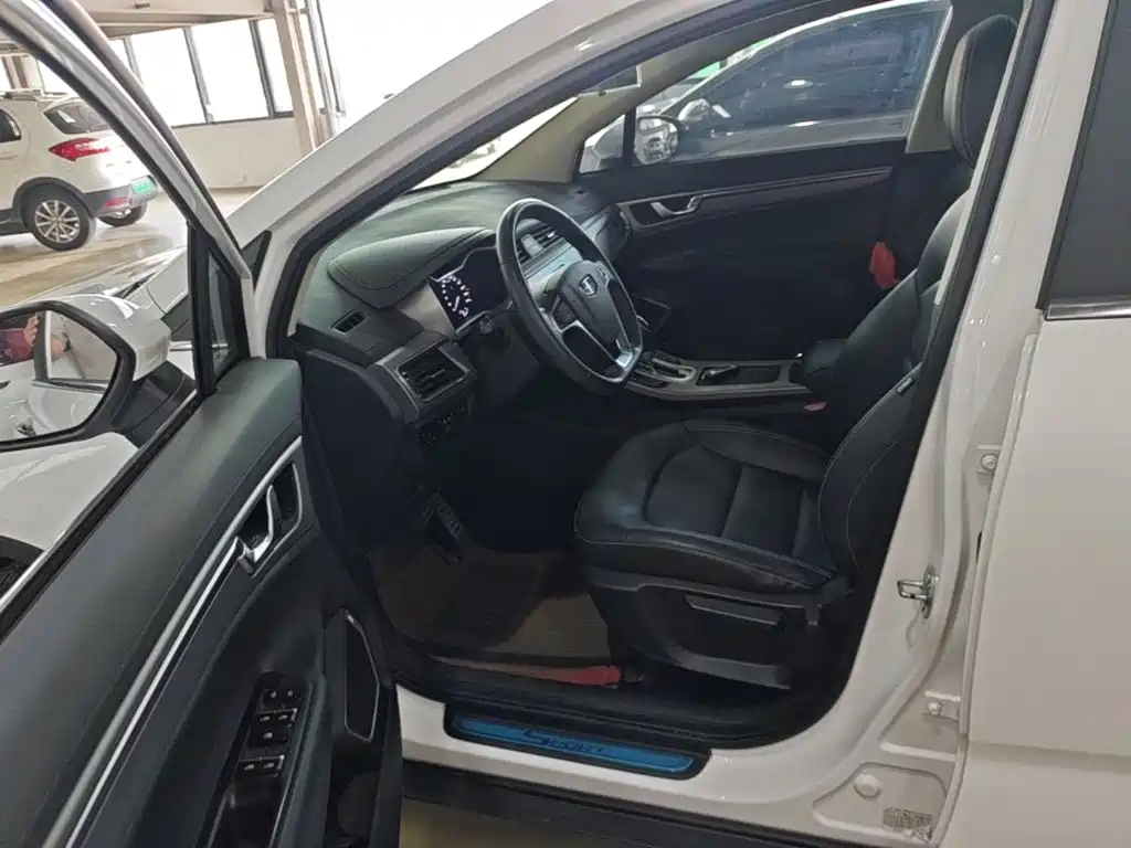 Geely Emgrand GS — миниатюра 15