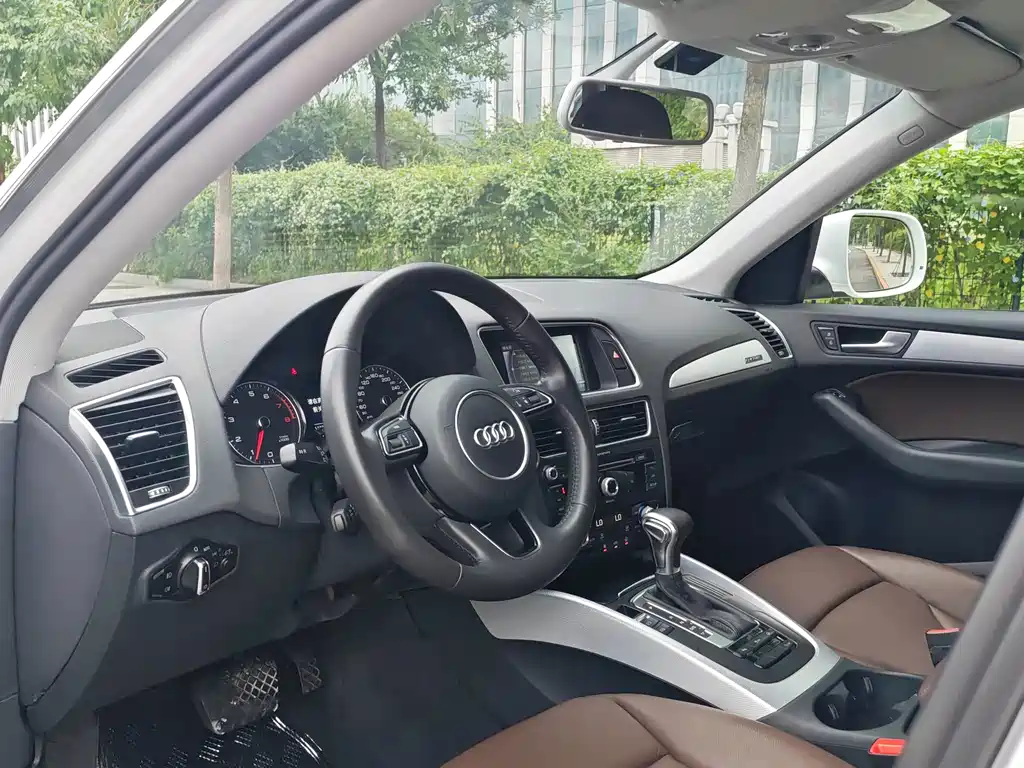 Audi Q5 — миниатюра 5