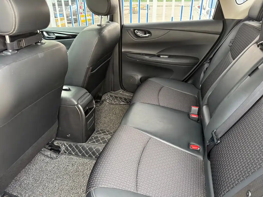 Nissan Tiida 2019 1.6L CVT Smart VI