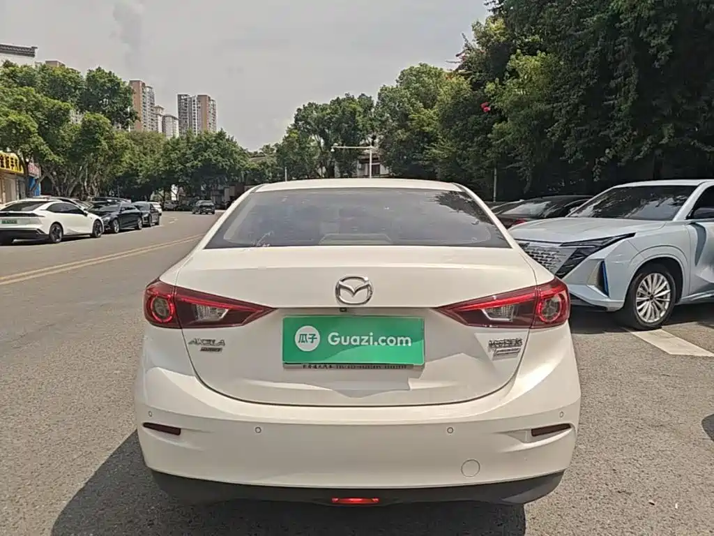 Mazda 3 Axela — миниатюра 6