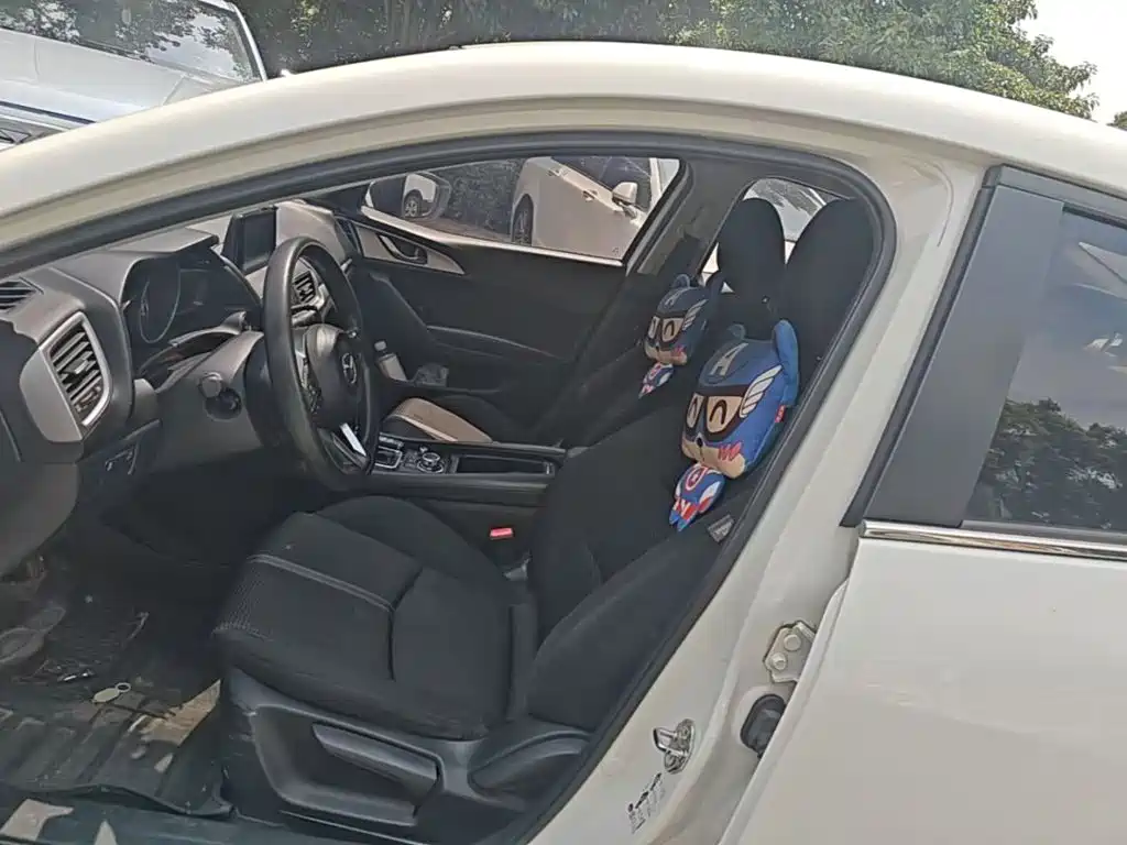 Mazda 3 Axela — миниатюра 15