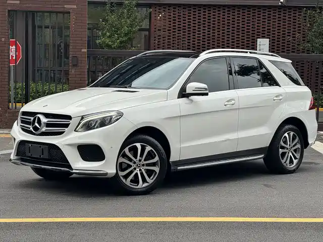 MERCEDES-BENZ GLE 2017