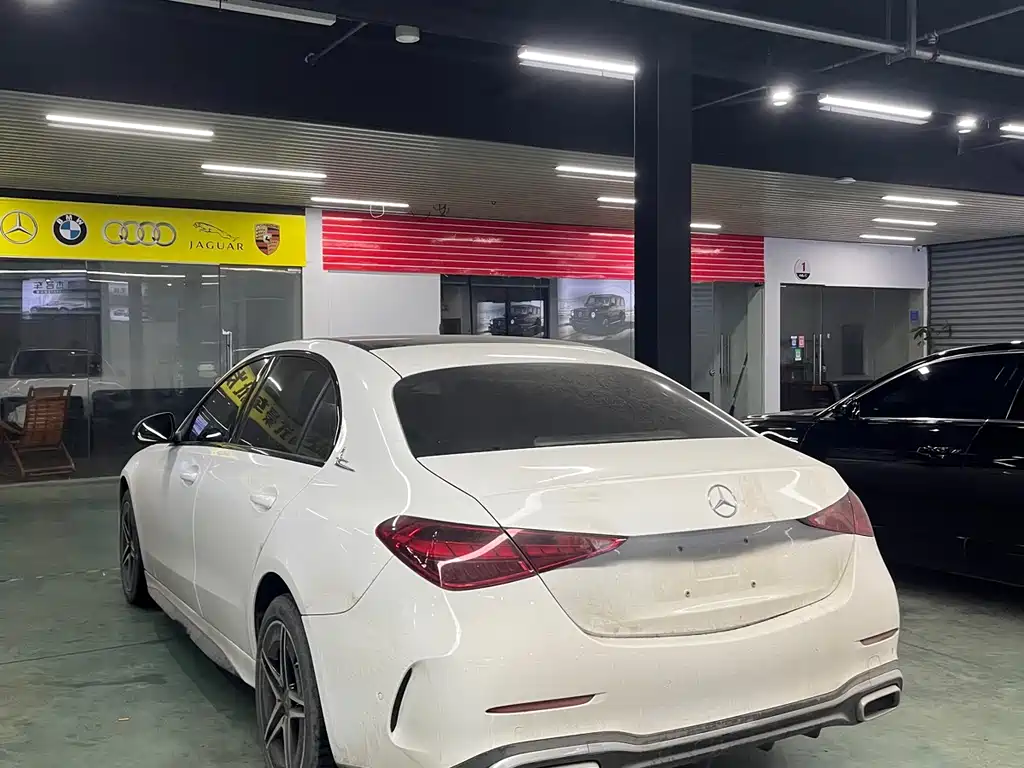 MERCEDES-BENZ C CLASS