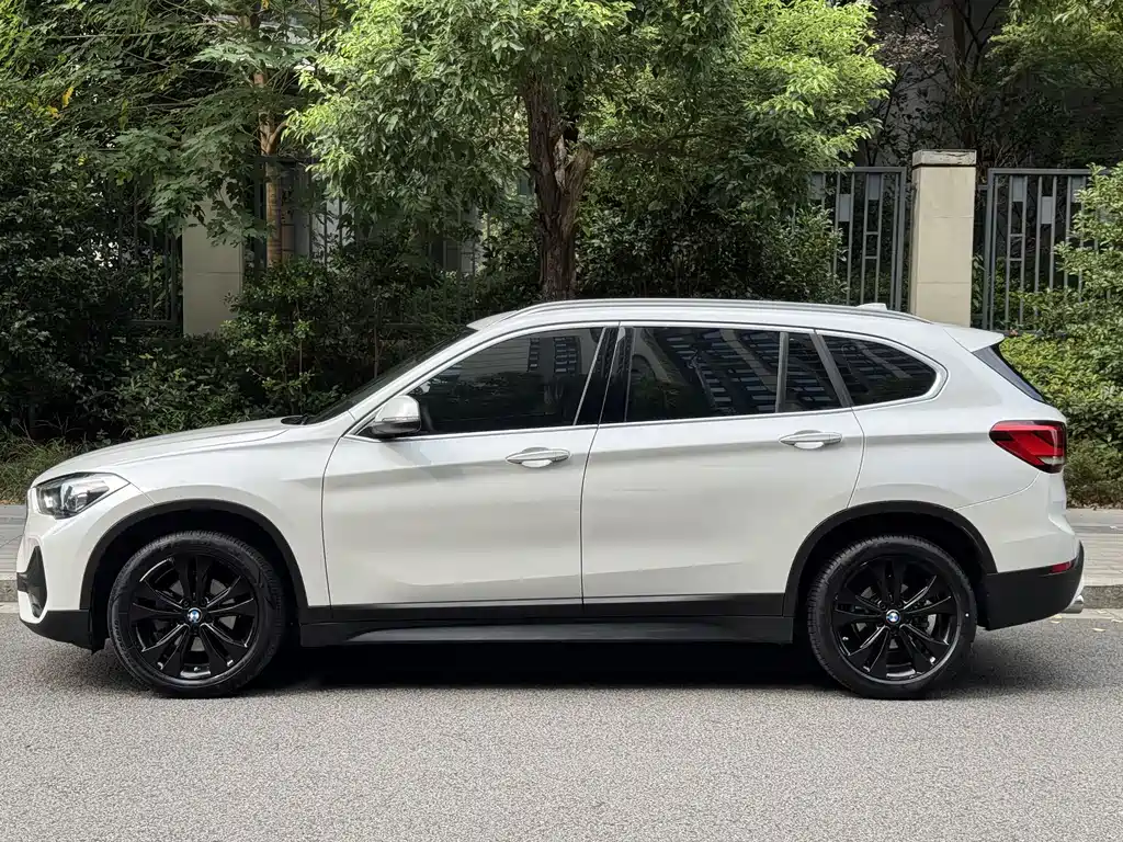 BMW X1 — миниатюра 3