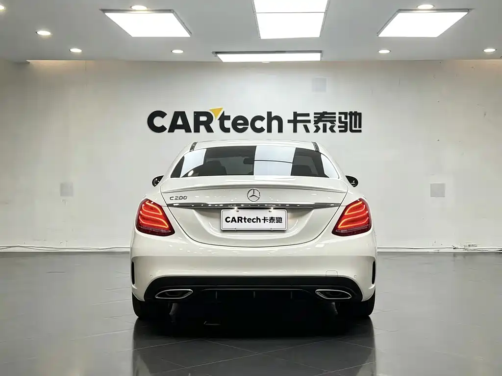 Mercedes-Benz C-Class — миниатюра 4