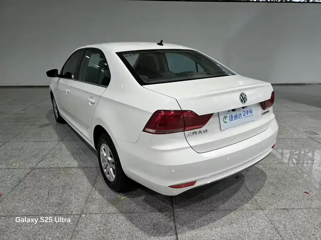Volkswagen Santana — миниатюра 10